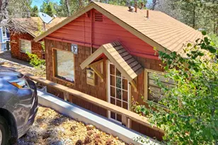 861 Santa Barbara, Sugarloaf, CA 92386 - Photo 2