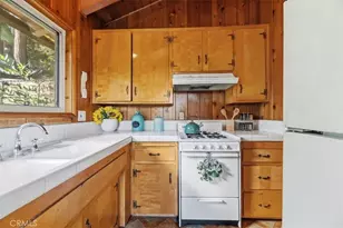 768 Deer, Crestline, CA 92325 - Photo 14