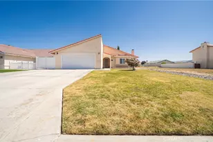 18270 Lakeview Dr, Victorville, CA 92395 - Photo 4