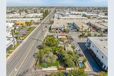 7412 Slater Avenue E, Huntington Beach, CA 92647 - Photo 8