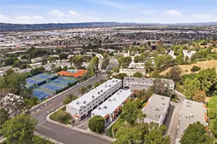 7802 Via Tortona, Burbank, CA 91504 - Photo 36