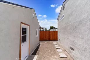 6014 Alviso, Los Angeles, CA 90043 - Photo 36