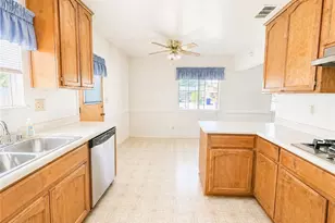 35079 San Carlos, Yucaipa, CA 92399 - Photo 6