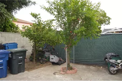 938 S Eastman, Los Angeles, CA 90023 - Photo 14
