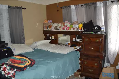 938 S Eastman, Los Angeles, CA 90023 - Photo 16