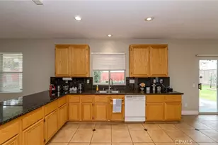 9220 Village Way, Riverside, CA 92508 - Photo 6