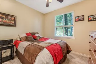 24380 Horst, Crestline, CA 92325 - Photo 32