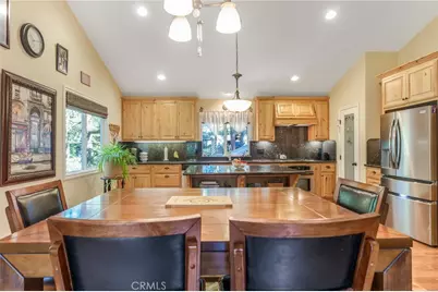 24380 Horst, Crestline, CA 92325 - Photo 8