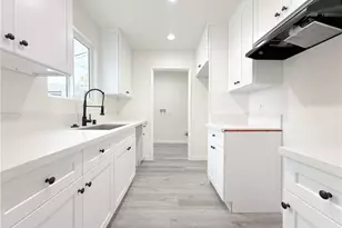 1813 E San Vincente St, Compton, CA 90221 - Photo 6