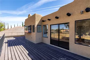 15682 Kingswood, Victorville, CA 92395 - Photo 24