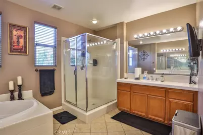 25072 Peppertree Court, Corona, CA 92883 - Photo 18