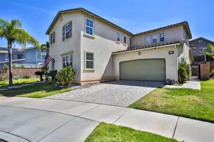25072 Peppertree Ct, Corona, CA 92883 - Photo 2