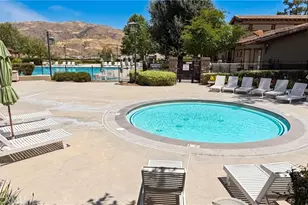 25072 Peppertree Ct, Corona, CA 92883 - Photo 24