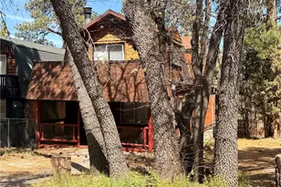 351 Pine Ln, Sugarloaf, CA 92386 - Photo 4