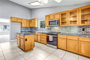 3148 Indian Canyon Ct, Highland, CA 92346 - Photo 6