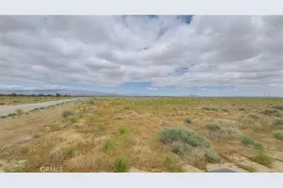 25 3258-021-025 - 150 W Avenue C-8, Lancaster, CA 93536 - Photo 2