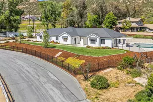 12955 Mesa Grande Dr, Yucaipa, CA 92399 - Photo 2