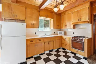 26408 Lake Forest Dr, Twin Peaks, CA 92391 - Photo 16