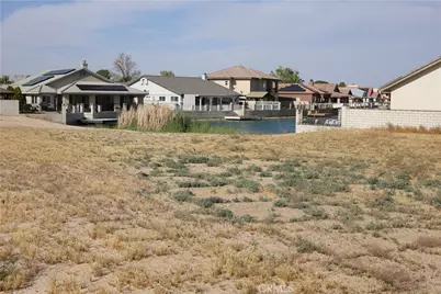 14354 Ironsides, Helendale, CA 92342 - Photo 6