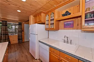 697 Villa Grove, Big Bear City, CA 92314 - Photo 10