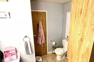 23118 Skylink, Canyon Lake, CA 92587 - Photo 18