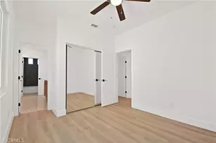 276 Cambria, Carson, CA 90745 - Photo 32