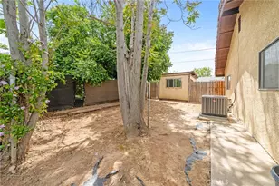 13333 5th, Yucaipa, CA 92399 - Photo 40