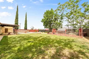13333 5th, Yucaipa, CA 92399 - Photo 28