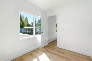 22899 Byron Rd, Crestline, CA 92325 - Photo 20