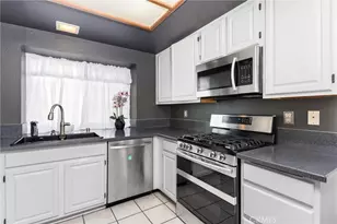 29037 River Run Ln, Highland, CA 92346 - Photo 10