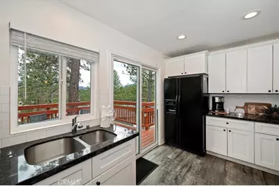 490 Vista, Big Bear Lake, CA 92315 - Photo 10