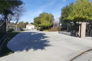 4007 Suzie Cir, Corona, CA 92881 - Photo 2