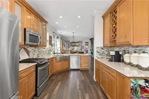 11644 Doral Ct, Yucaipa, CA 92399 - Photo 12