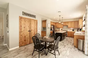 31302 Gatehouse Ct, Murrieta, CA 92563 - Photo 16