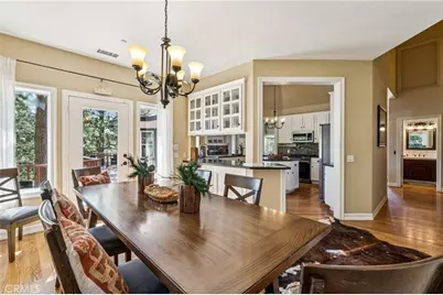26166 Circle Drive, Lake Arrowhead, CA 92352 - Photo 12