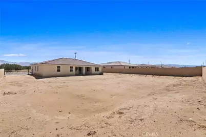 7144 Farmdale Avenue, Hesperia, CA 92345 - Photo 18