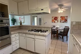 56 N Center, Redlands, CA 92373 - Photo 10