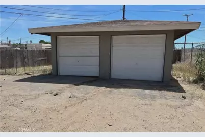 25287 Main, Barstow, CA 92311 - Photo 8