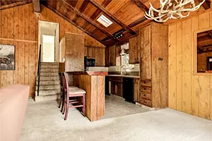 31530 Onacrest, Running Springs, CA 92382 - Photo 8