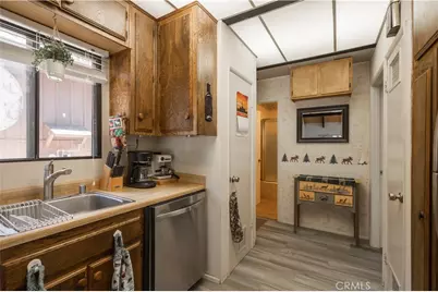 39945 Trail Of The Whispering Pines, Big Bear Lake, CA 92315 - Photo 12