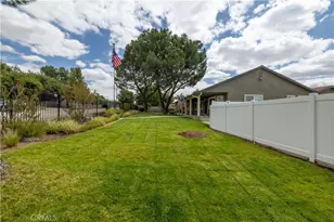 30695 Triple Crown, Homeland, CA 92548 - Photo 10