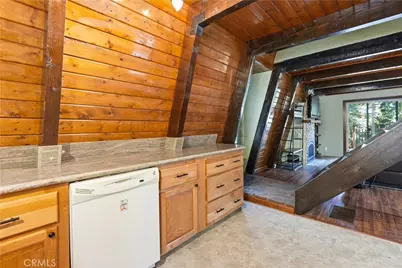 24091 Lakeview, Crestline, CA 92325 - Photo 8