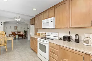 26252 Croydon St, Highland, CA 92346 - Photo 12