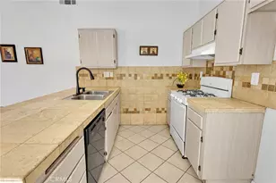 15036 Milford, Adelanto, CA 92301 - Photo 12