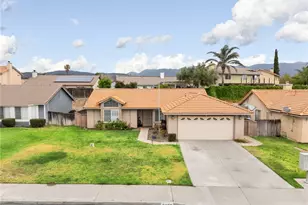 2330 W Sunrise Dr, Rialto, CA 92377 - Photo 32