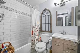 2330 W Sunrise Dr, Rialto, CA 92377 - Photo 24