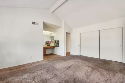 2046 W Ontario, Corona, CA 92882 - Photo 14