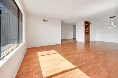 2046 W Ontario, Corona, CA 92882 - Photo 10