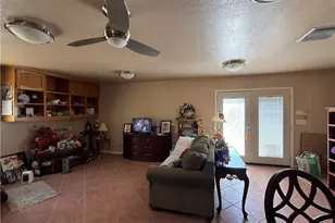 325 W Ave L, Calimesa, CA 92320 - Photo 10