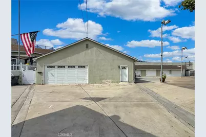 7736 Sugar Drive, Huntington Beach, CA 92647 - Photo 2